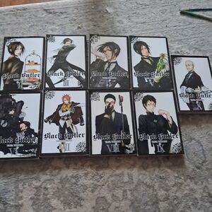 Black butler Mangas 2-10